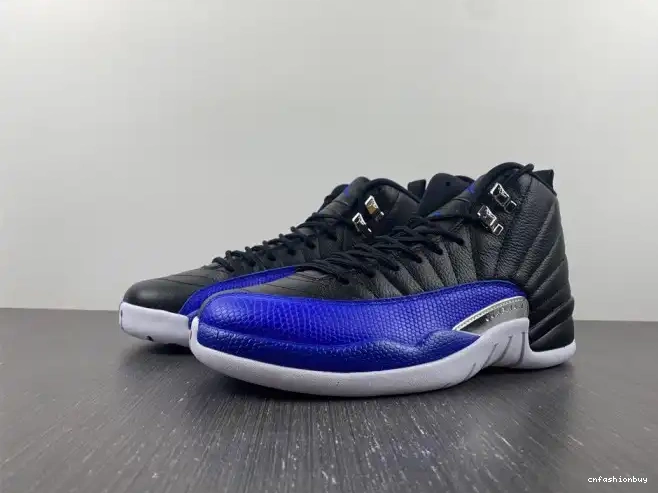 12 WMNS Air AO6068-004 Hyper Royal Jordan 0527